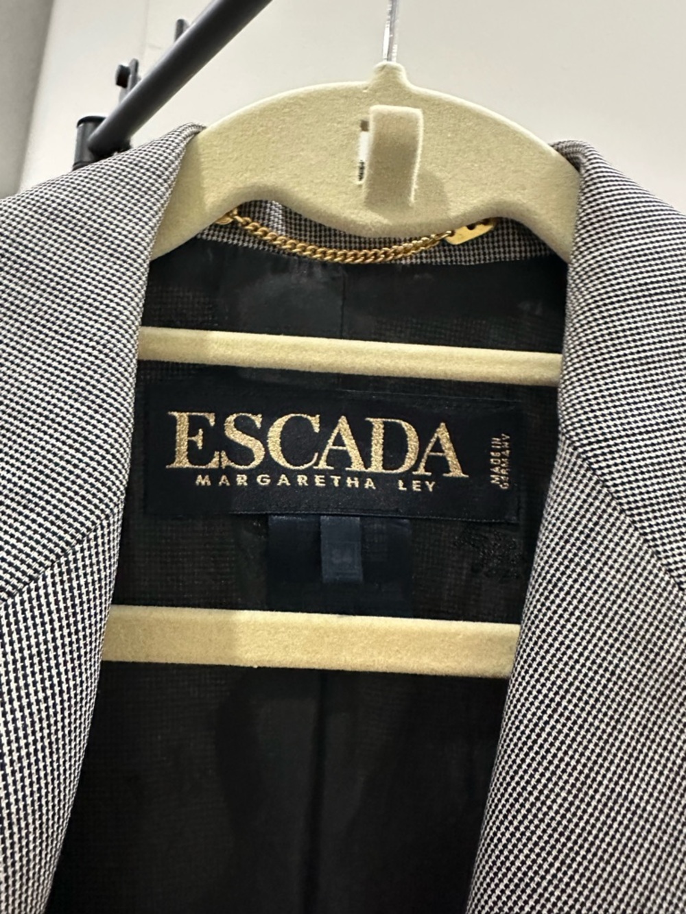 Escada Black & White Micro Houndstooth Sport Coat